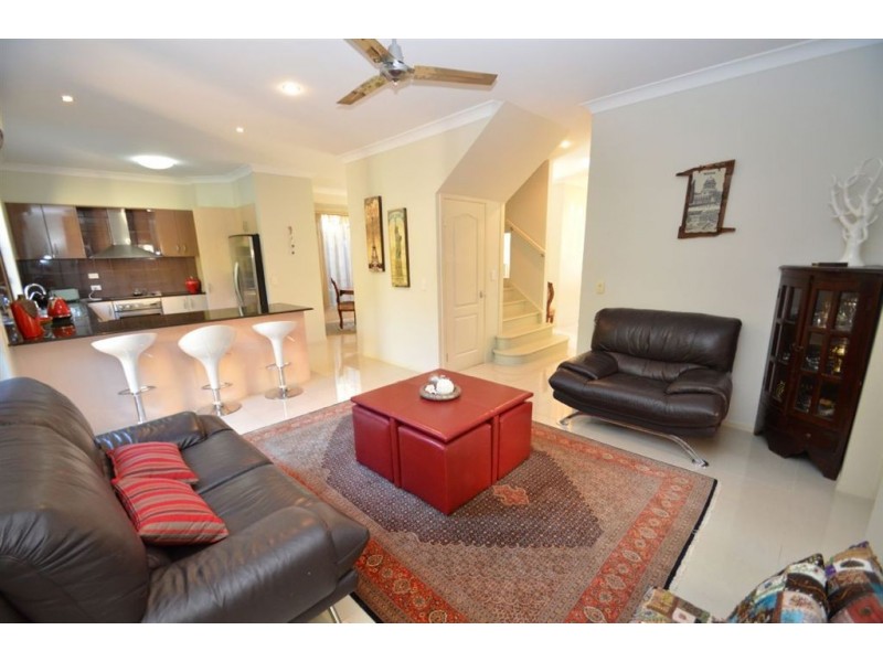 49 Bayswater Av, Varsity Lakes QLD 4227