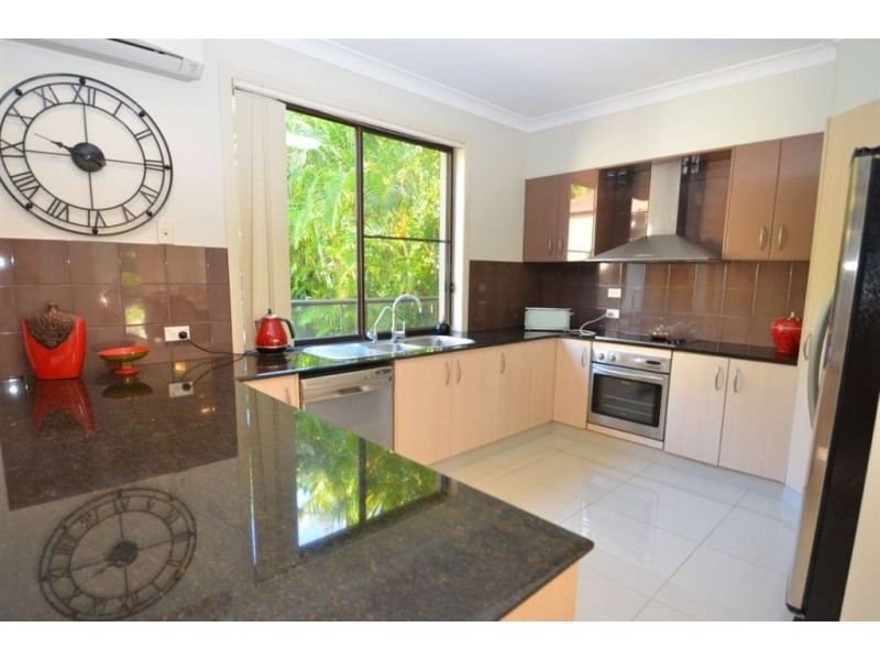 49 Bayswater Av, Varsity Lakes QLD 4227