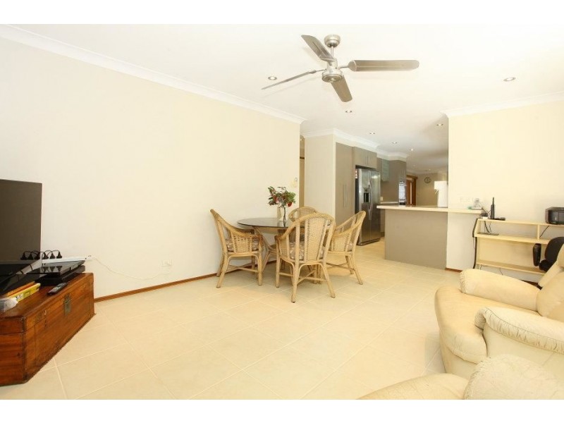 3 Newport Dr, Robina QLD 4226