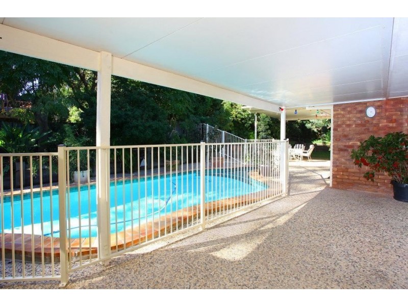 3 Newport Dr, Robina QLD 4226