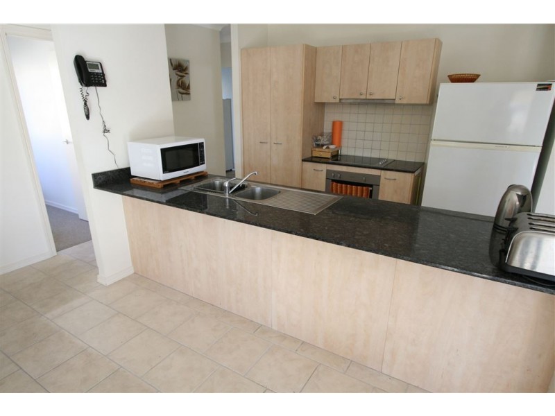 15 Peach Dr, Robina QLD 4226