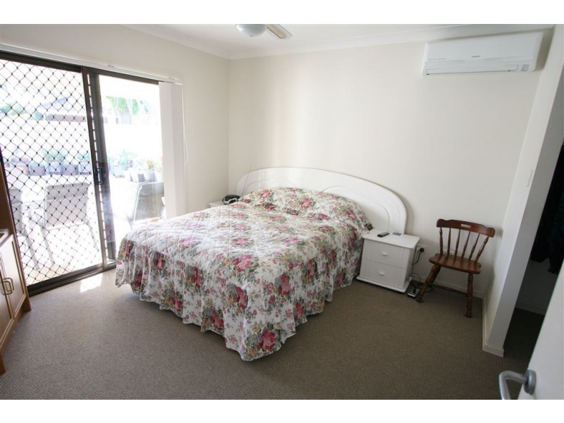 15 Peach Dr, Robina QLD 4226