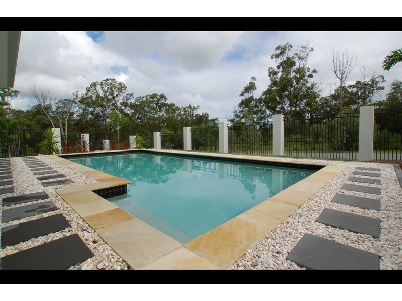 29 York Creek Cr, Reedy Creek QLD 4227