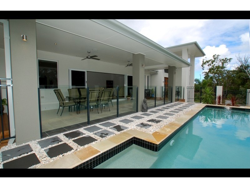 29 York Creek Cr, Reedy Creek QLD 4227