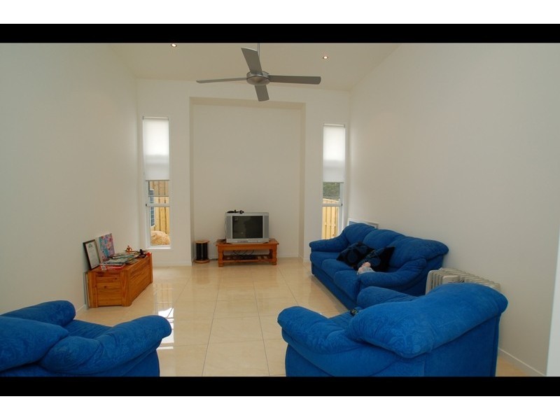 29 York Creek Cr, Reedy Creek QLD 4227