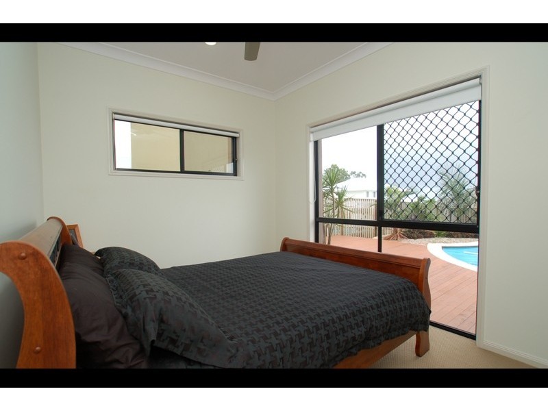 8 Aquarius Street, Reedy Creek QLD 4227