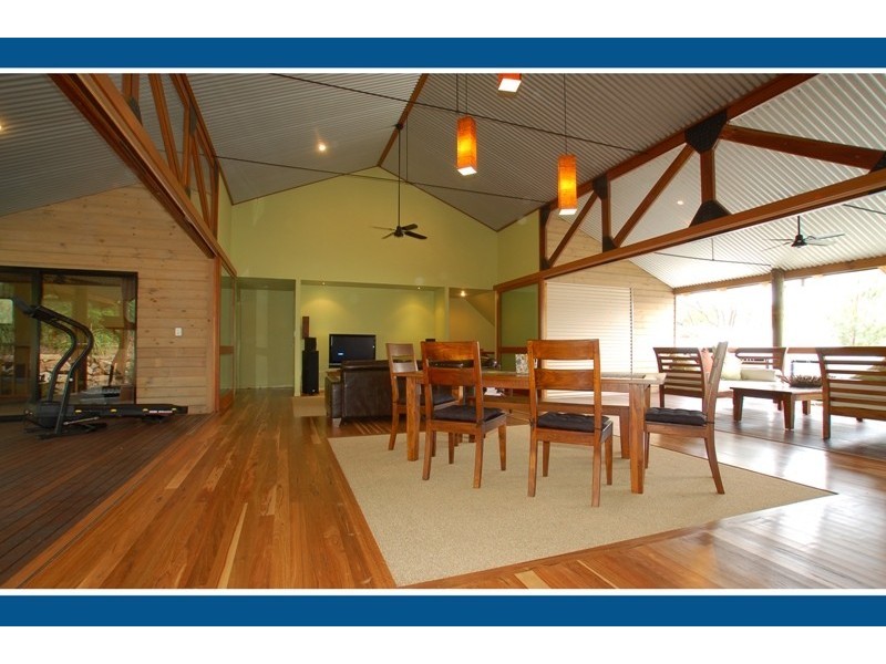26 Grove Creek Close, Reedy Creek QLD 4227
