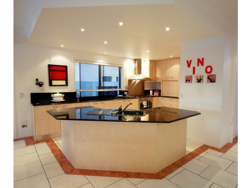 Robina QLD 4226