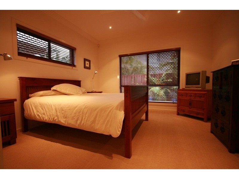 Varsity Lakes QLD 4227