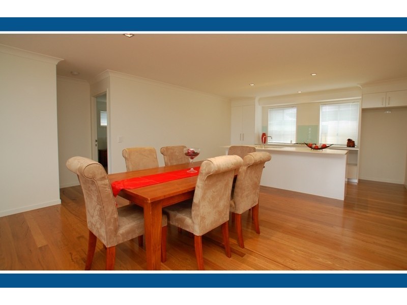 2/1 Leiden Street, Reedy Creek QLD 4227