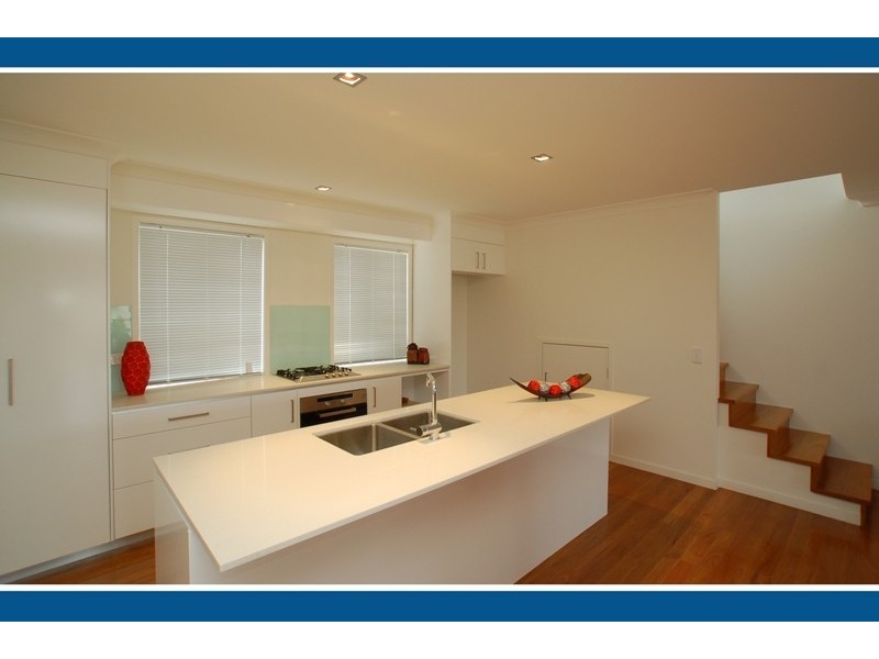 2/1 Leiden Street, Reedy Creek QLD 4227