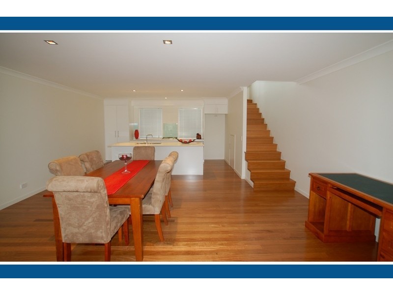2/1 Leiden Street, Reedy Creek QLD 4227