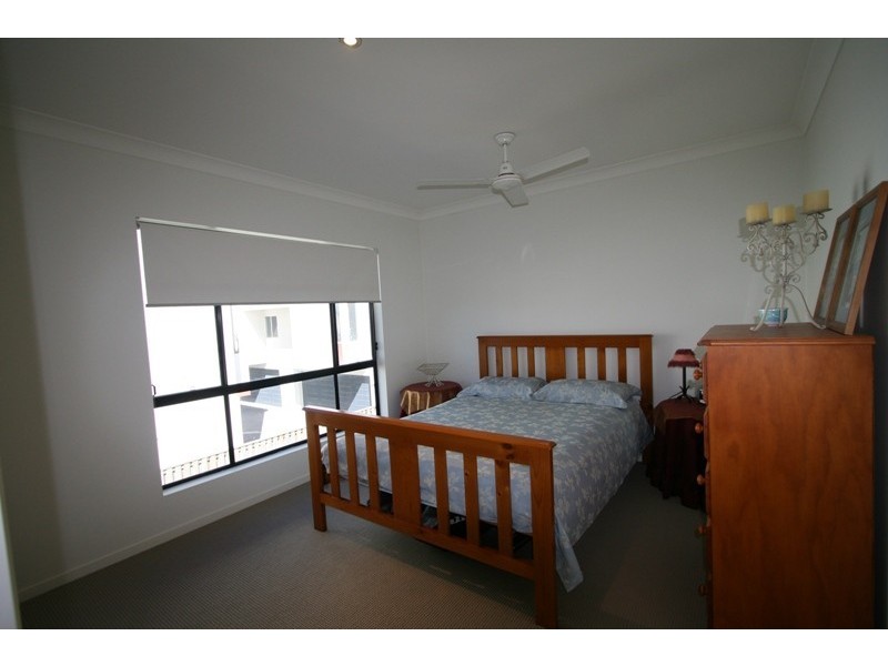 Varsity Lakes QLD 4227