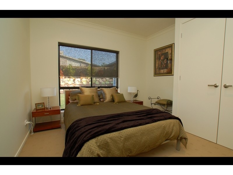 17 Peregrine Street, Reedy Creek QLD 4227