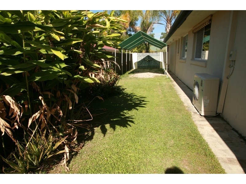 138 Glen Eagles Drive, Robina QLD 4226