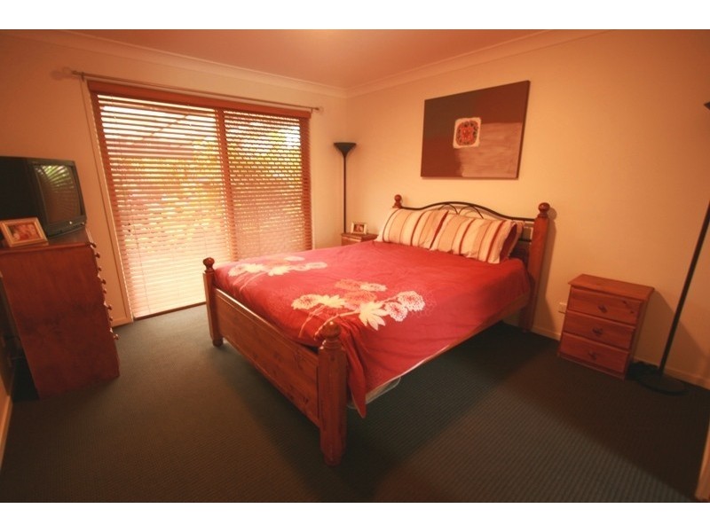 136 Glen Eagles Drive, Robina QLD 4226