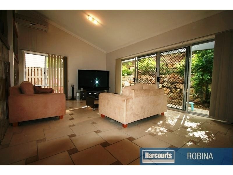 Varsity Lakes QLD 4227