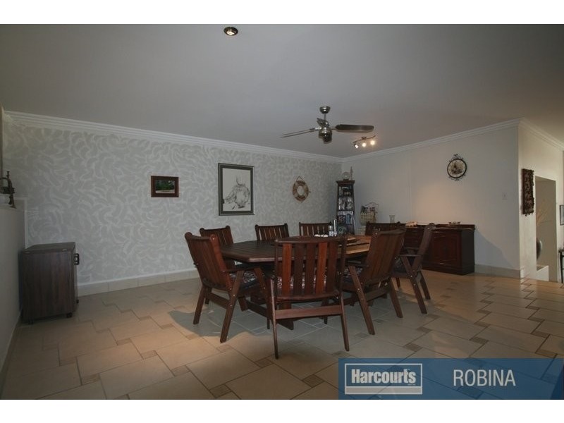 Varsity Lakes QLD 4227