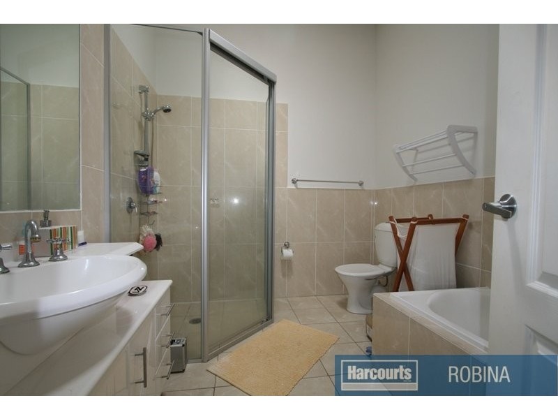 Varsity Lakes QLD 4227