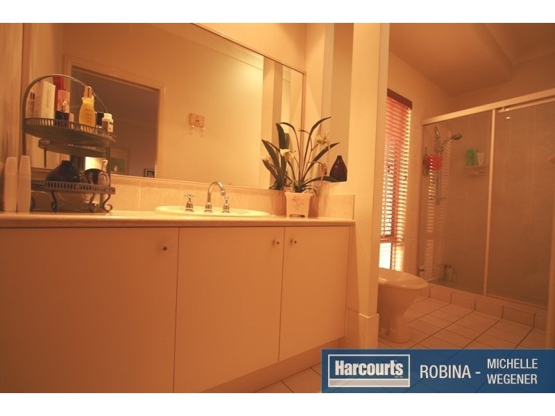 Varsity Lakes QLD 4227