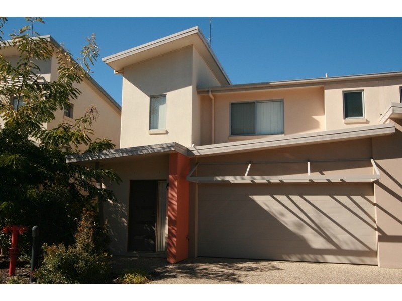 Varsity Lakes QLD 4227