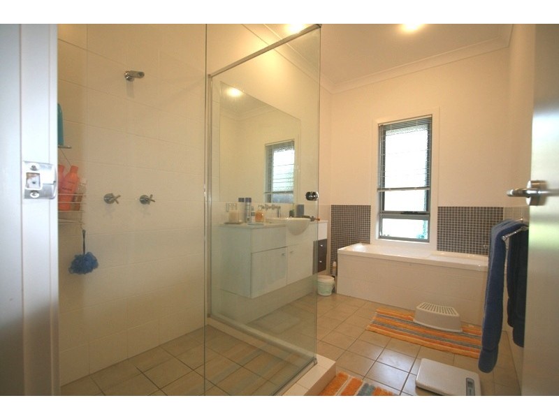 Varsity Lakes QLD 4227