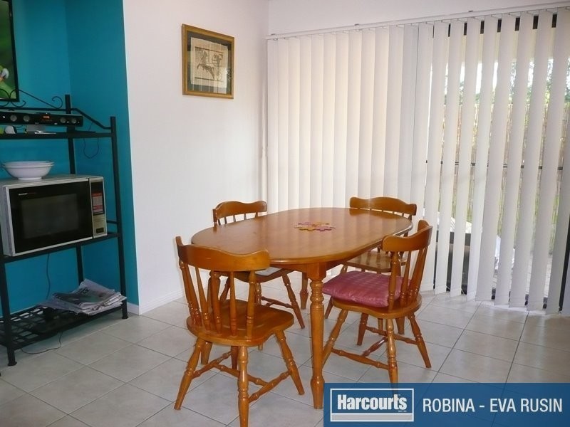 6 Corina Close, Robina QLD 4226