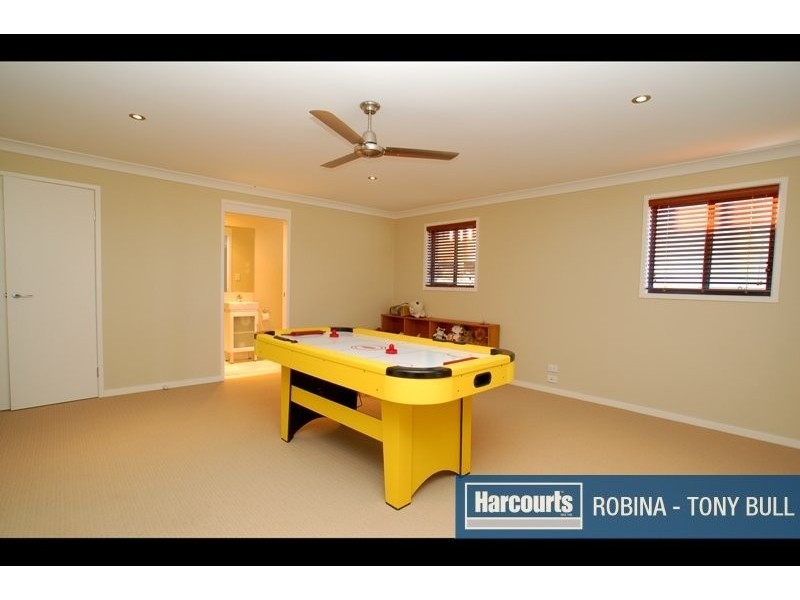 24 Koolang Cres, Reedy Creek QLD 4227