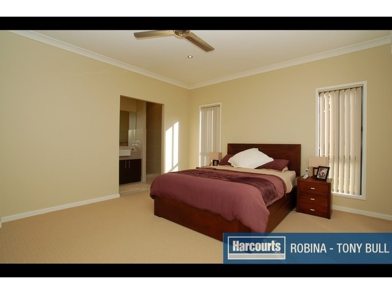 24 Koolang Cres, Reedy Creek QLD 4227