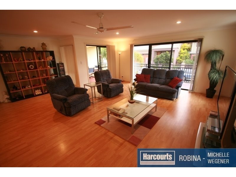 Varsity Lakes QLD 4227