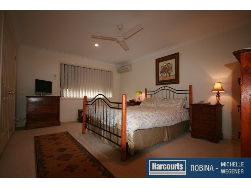 Varsity Lakes QLD 4227