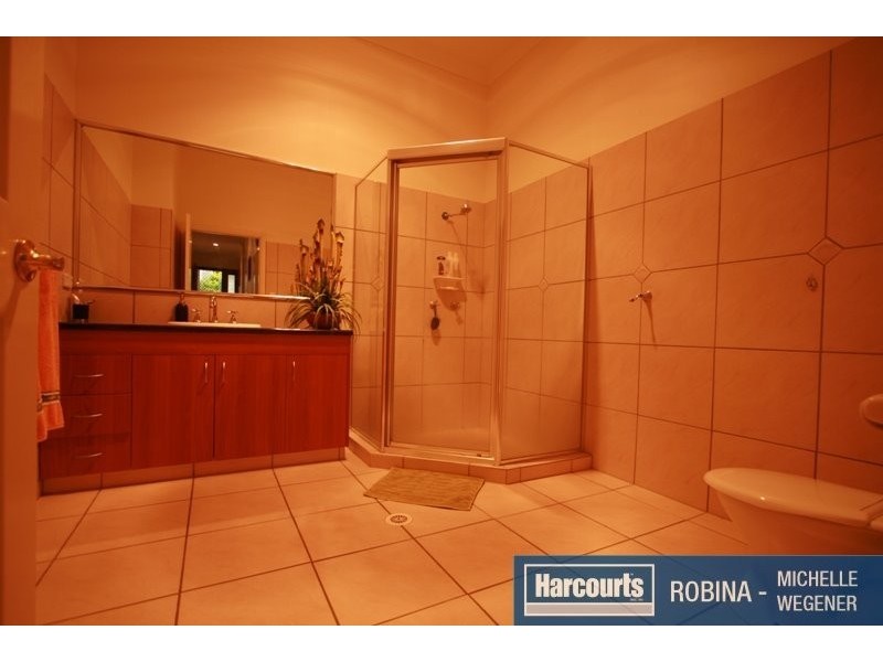 Varsity Lakes QLD 4227