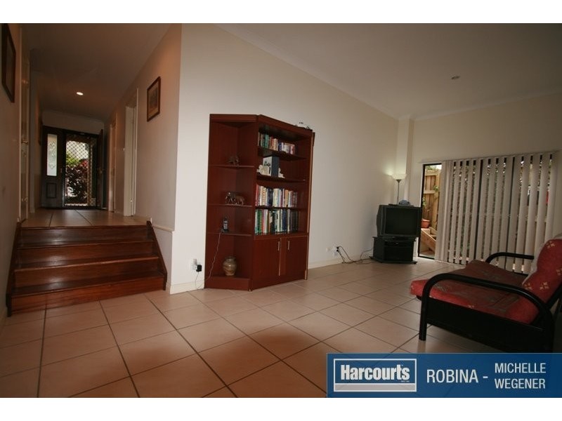 Varsity Lakes QLD 4227