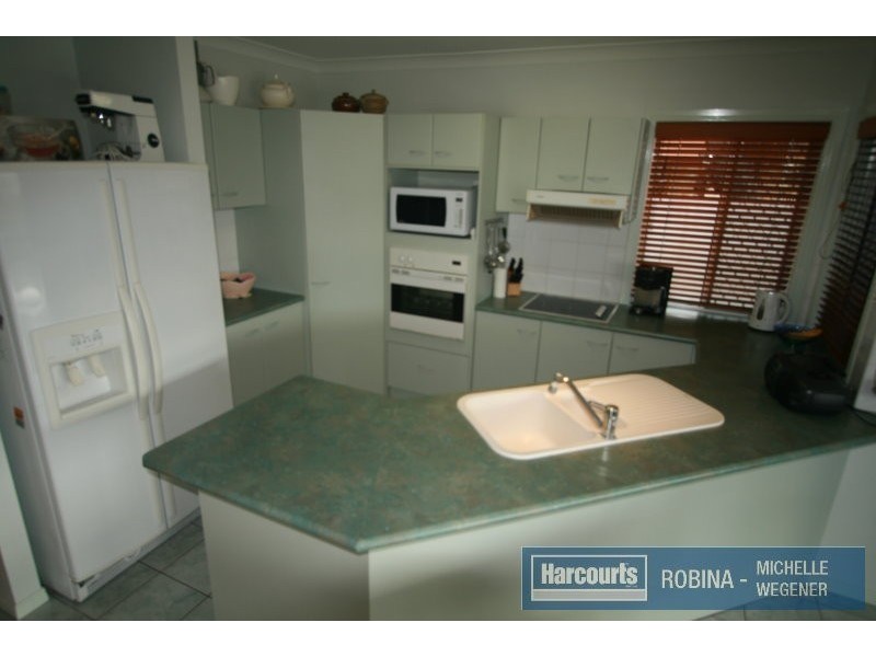 Varsity Lakes QLD 4227