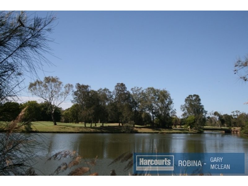 27 Andromeda Pde, Robina QLD 4226