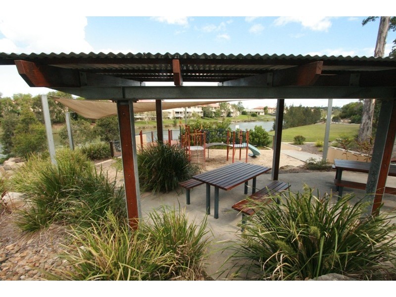 Varsity Lakes QLD 4227