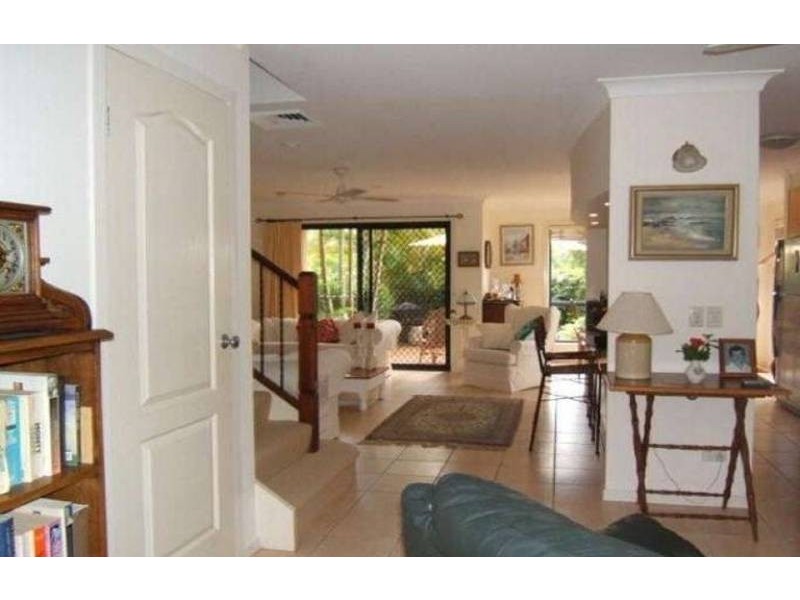 40/85 Palm Meadows, Carrara QLD 4211