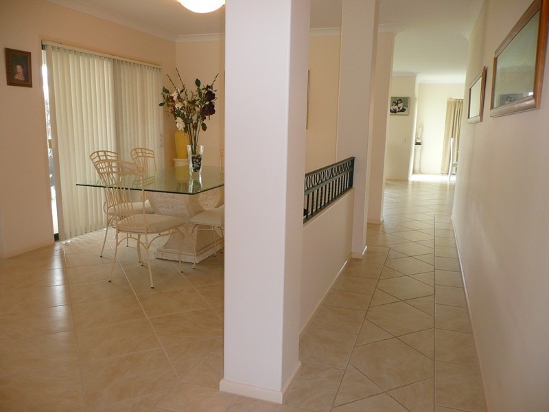 32 Lancewood Cct, Robina QLD 4226