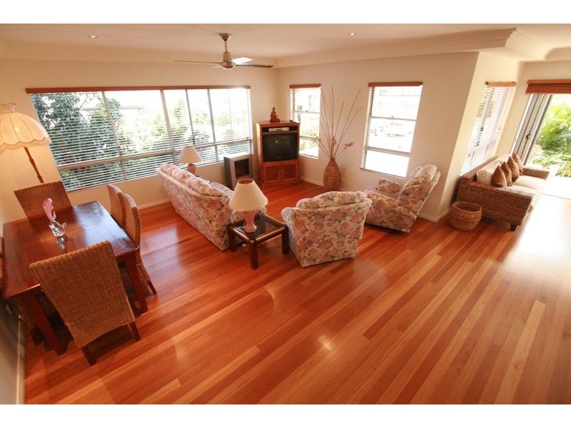 Varsity Lakes QLD 4227