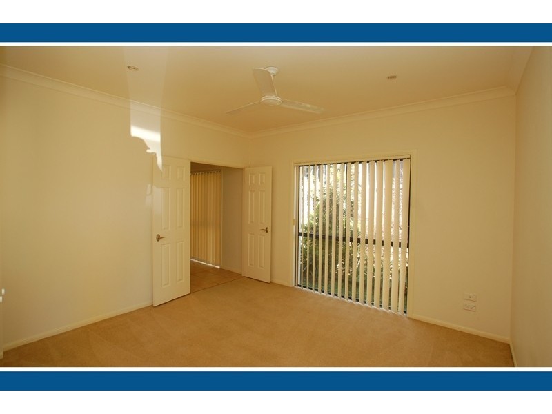 7 Montville Crt, Varsity Lakes QLD 4227