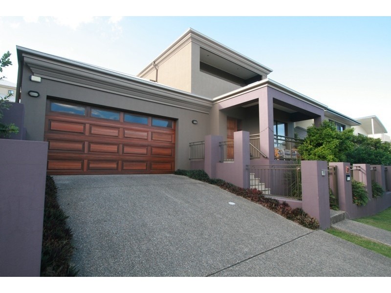 Varsity Lakes QLD 4227