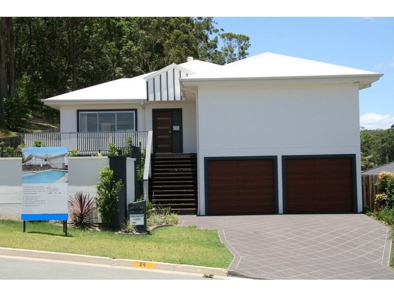 24 Ensor St, Mudgeeraba QLD 4213