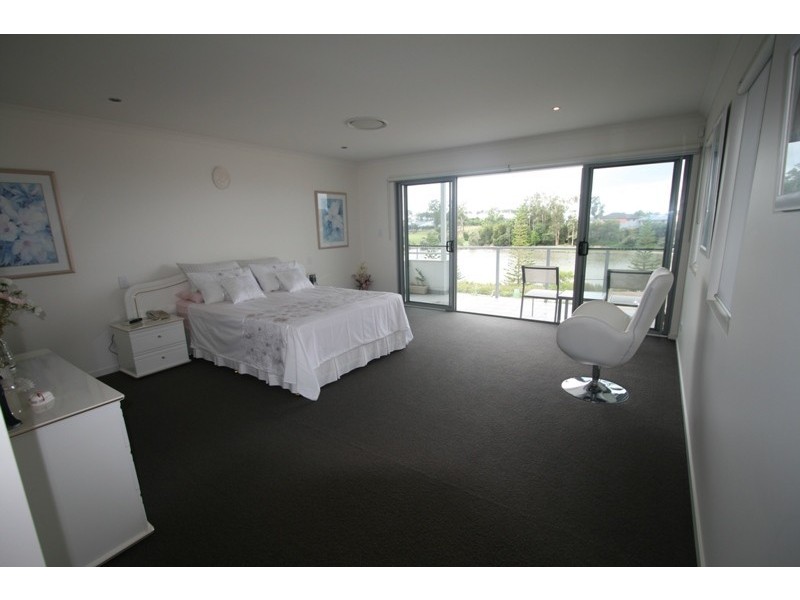 12/29 Port Peyra Cres, Varsity Lakes QLD 4227