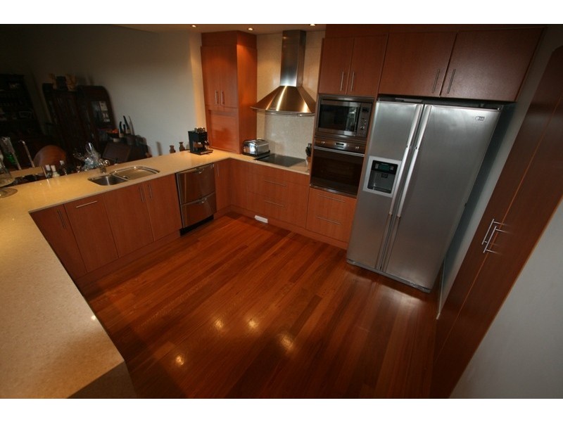 Varsity Lakes QLD 4227