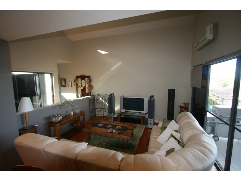 Varsity Lakes QLD 4227