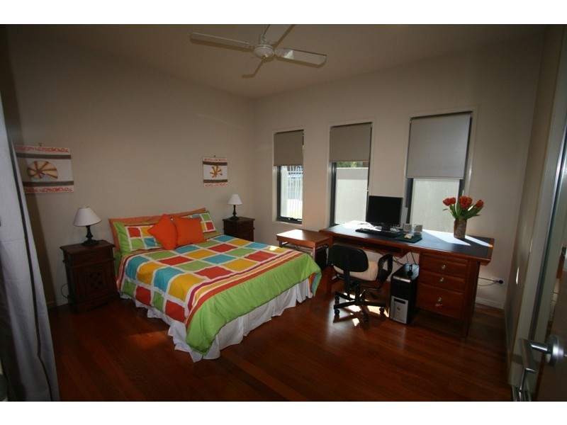 Varsity Lakes QLD 4227