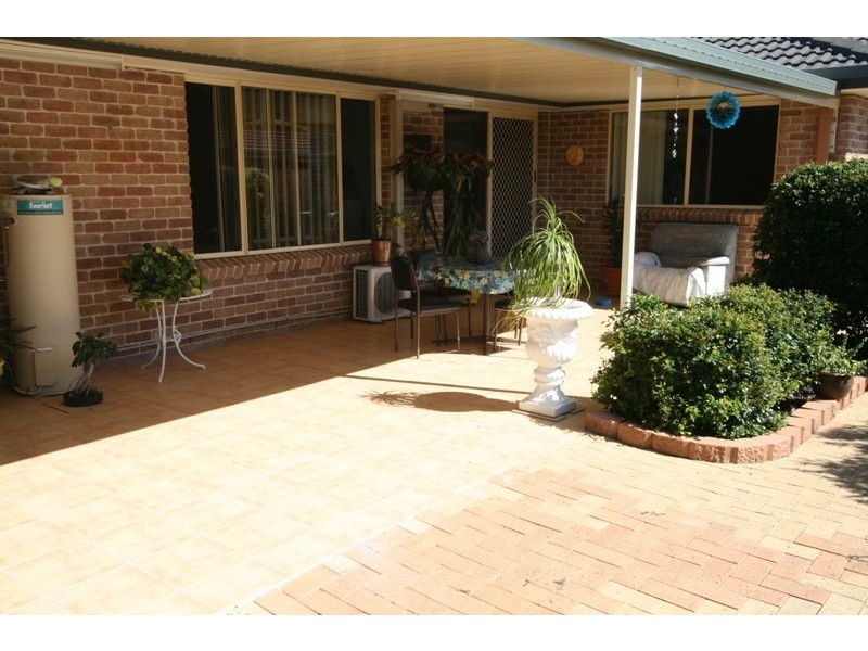 18 Daryl Dr, Varsity Lakes QLD 4227