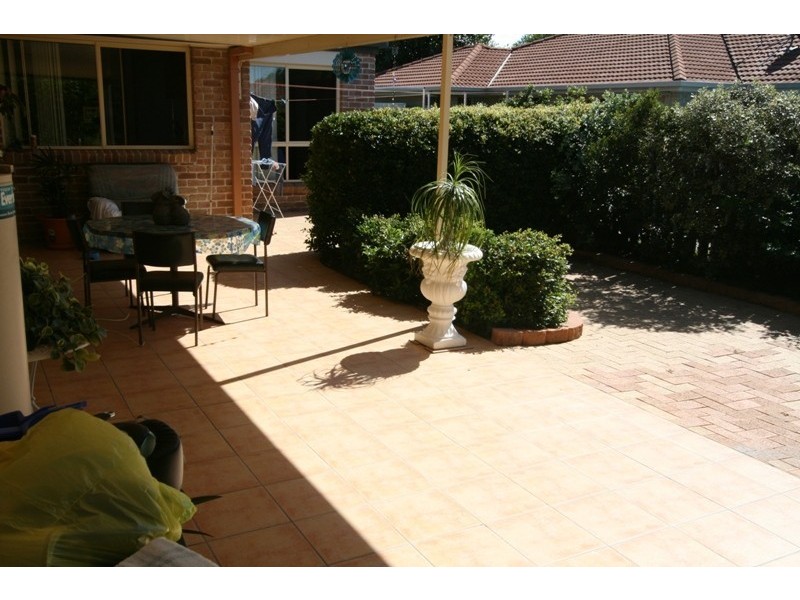 18 Daryl Dr, Varsity Lakes QLD 4227