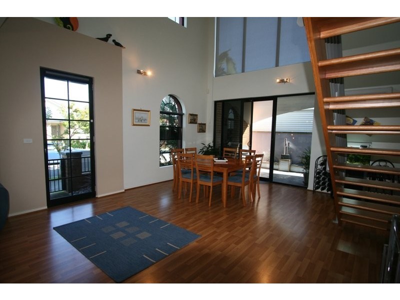 Varsity Lakes QLD 4227