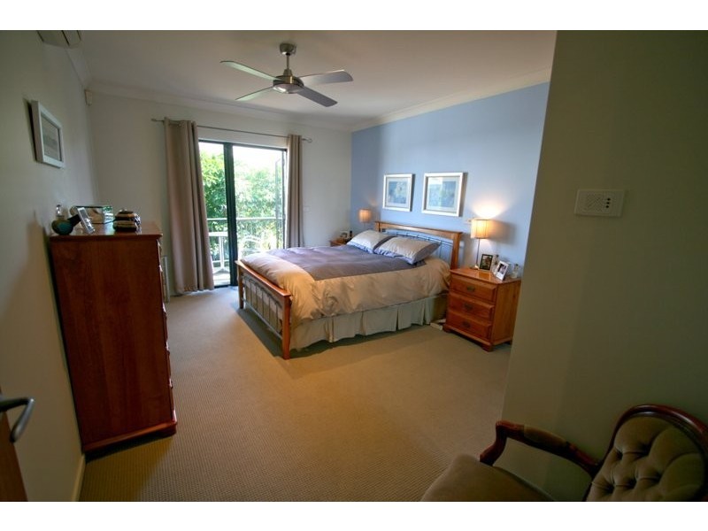 Varsity Lakes QLD 4227